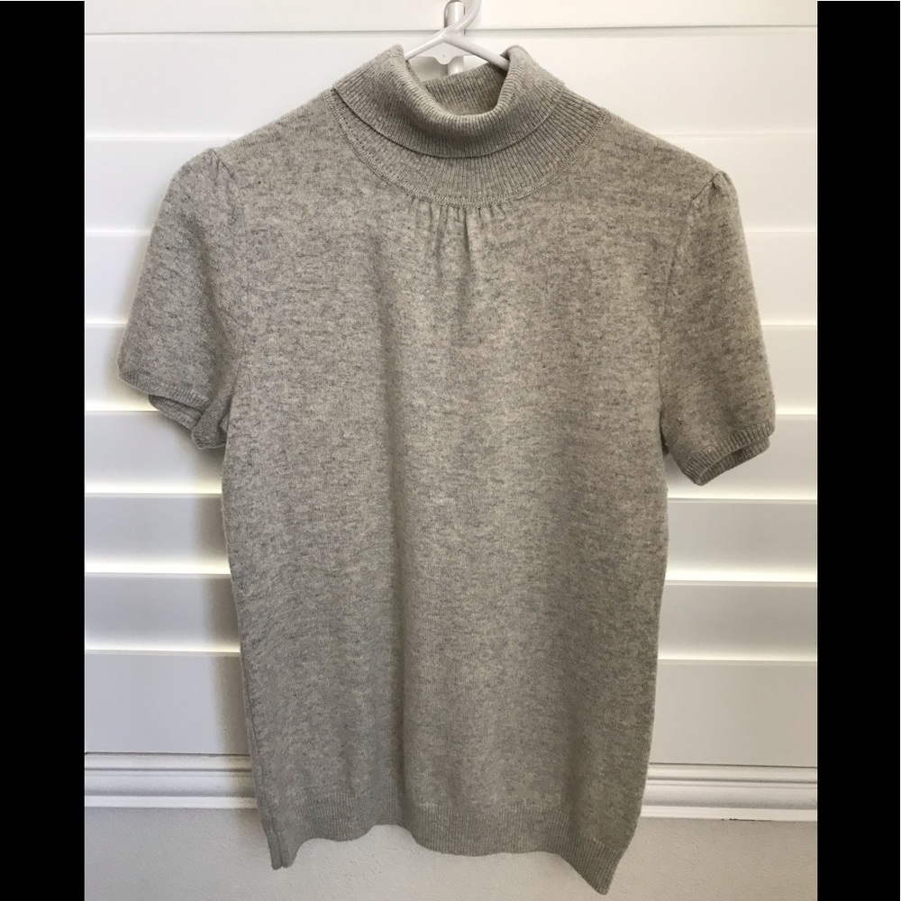 Banana Republic 100% Cashmere sweater